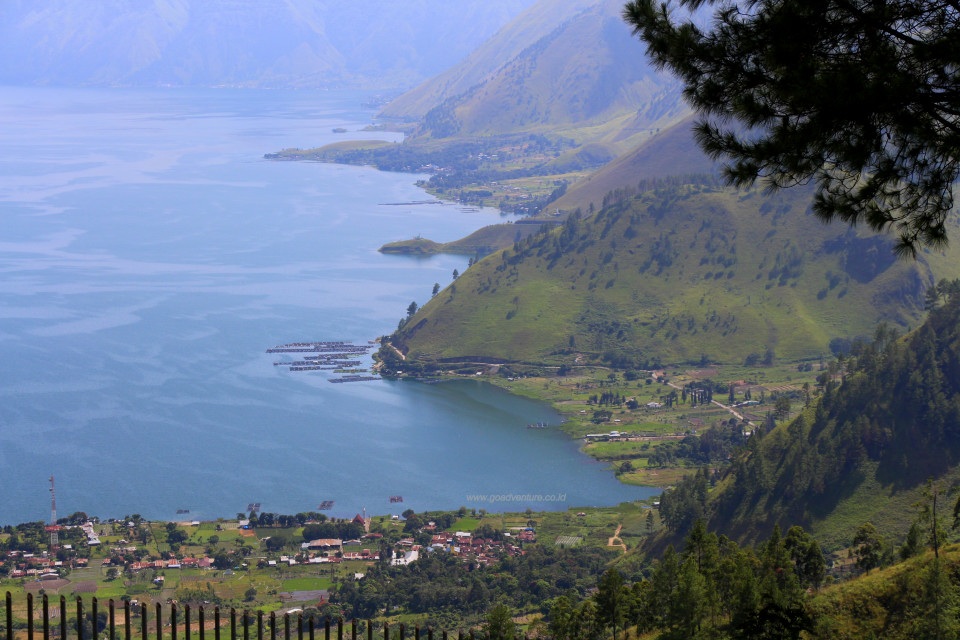 IMG_1576 — Lake Toba