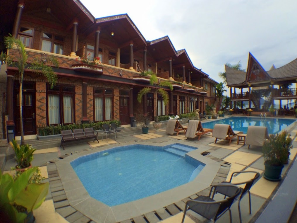 IMG_3803 — Lake Toba